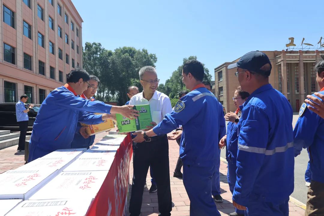 1754557043911681.jpg 1.jpg